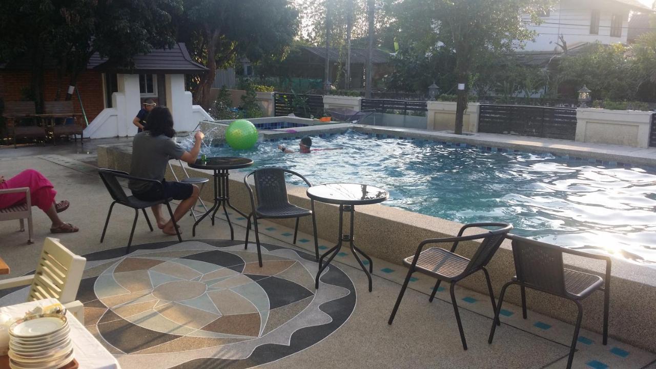 Solar Ville House Chiangmai Chiang Mai Quarto foto
