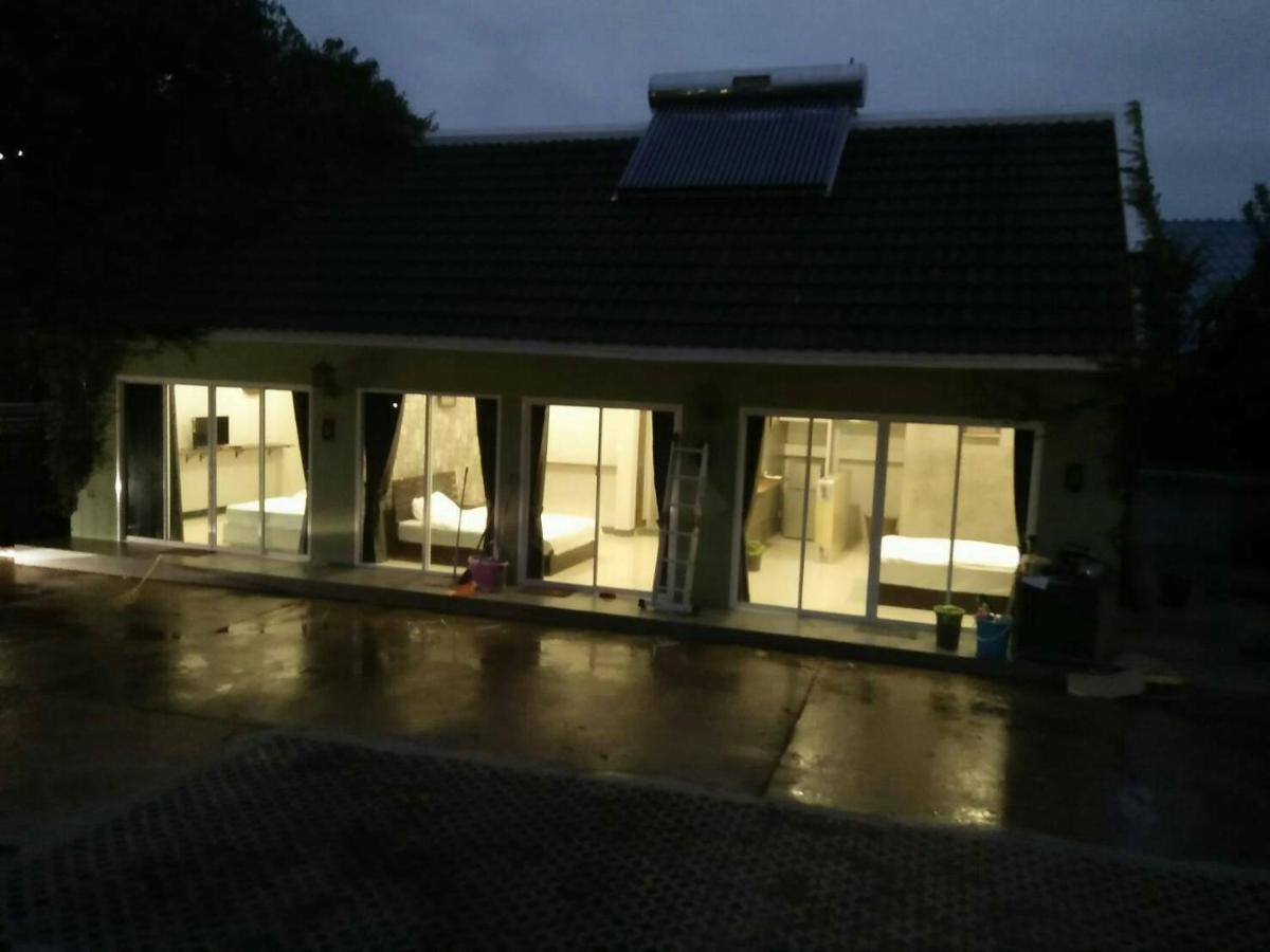 Solar Ville House Chiangmai Chiang Mai Quarto foto